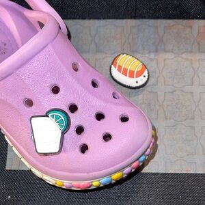 JIBBITZ. 
CROC CHARMS. 
Two Food items! YUM! 
Croc not included.